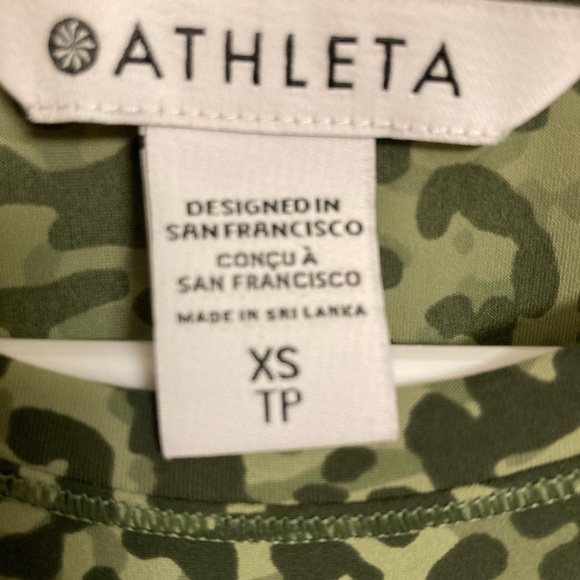 Athleta | Ultimate Train Tee Short Sleeve EUC XS - Picture 4 of 5